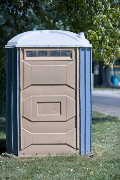 Best Affordable porta potty rental  in Eudora, KS