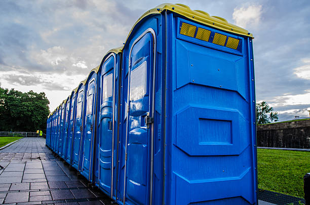Best Temporary restroom rental  in Eudora, KS